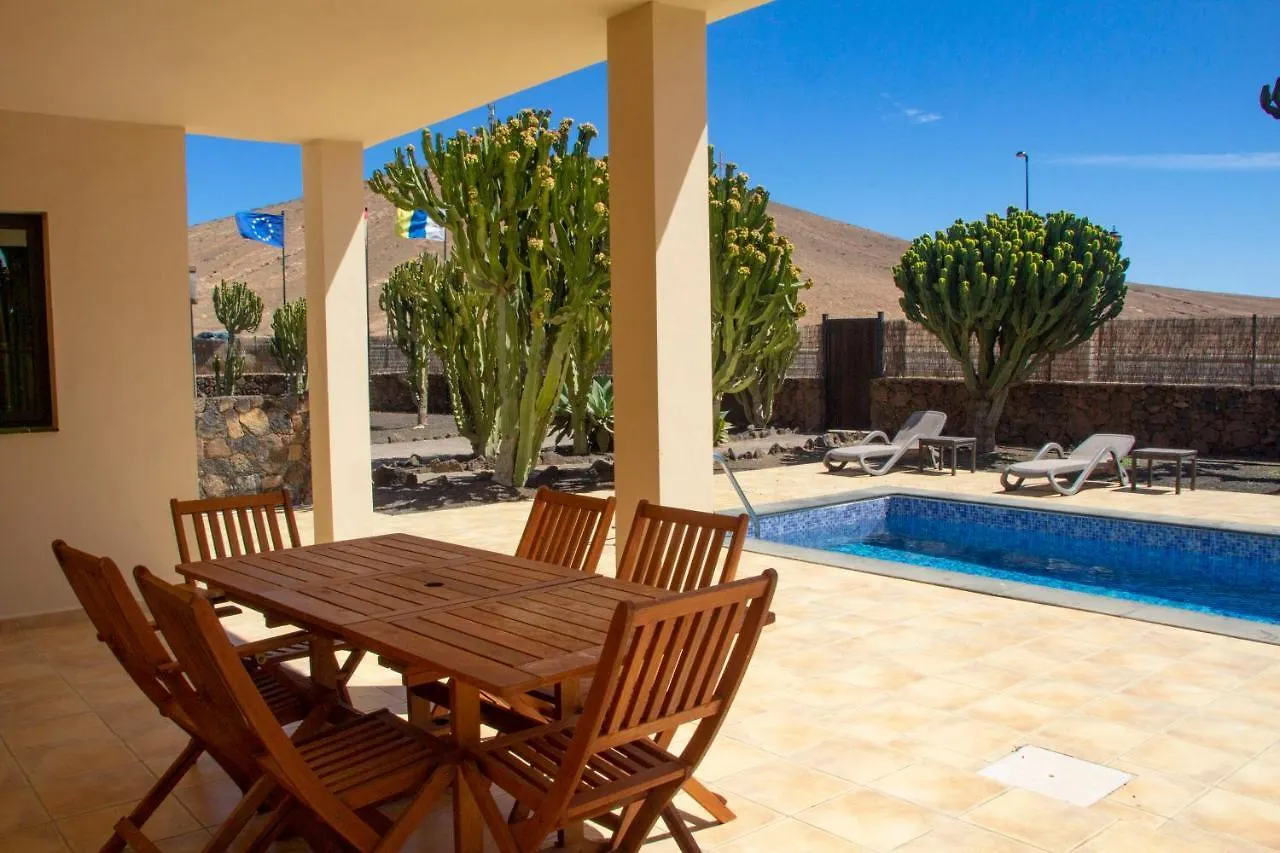Villas Oasis Casa Vieja La Oliva 0*,  España